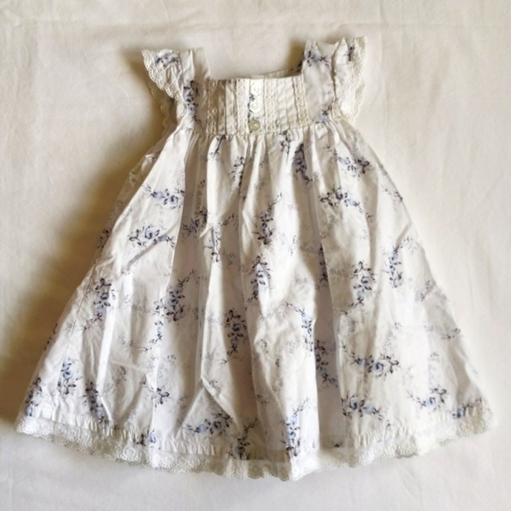 Jillian’s Closet Baby Girl Floral Pintuck Flutter Sleeve Dress White Blue 9M